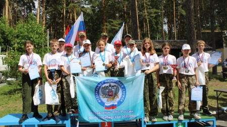 Военно-спортивная игра &quot;Юный динамовец&quot;