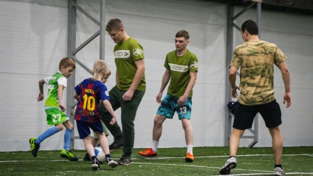 Предновогодний матч по футболу