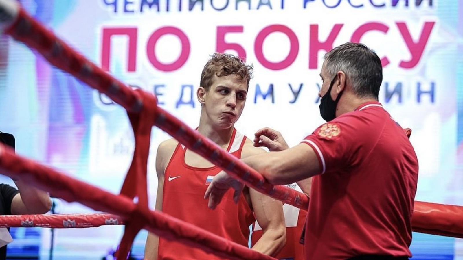 Интервью с мастером спорта России по боксу Сергеем Фантаровым