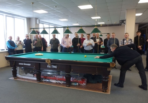 Соревнования по бильярду